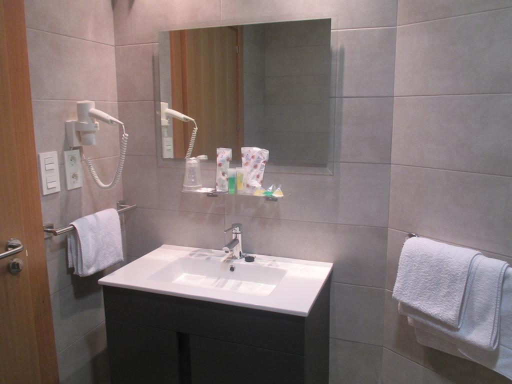 Apartamentos Grosen San Sebastián Cameră foto