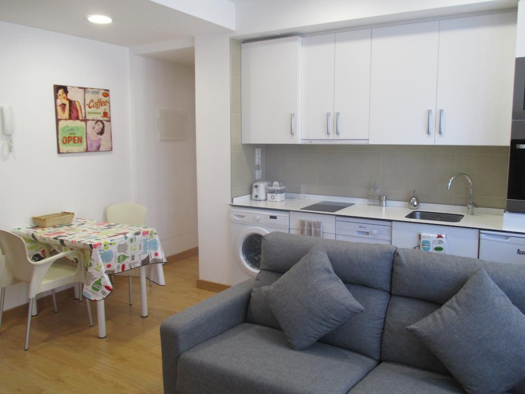 Apartamentos Grosen San Sebastián Cameră foto